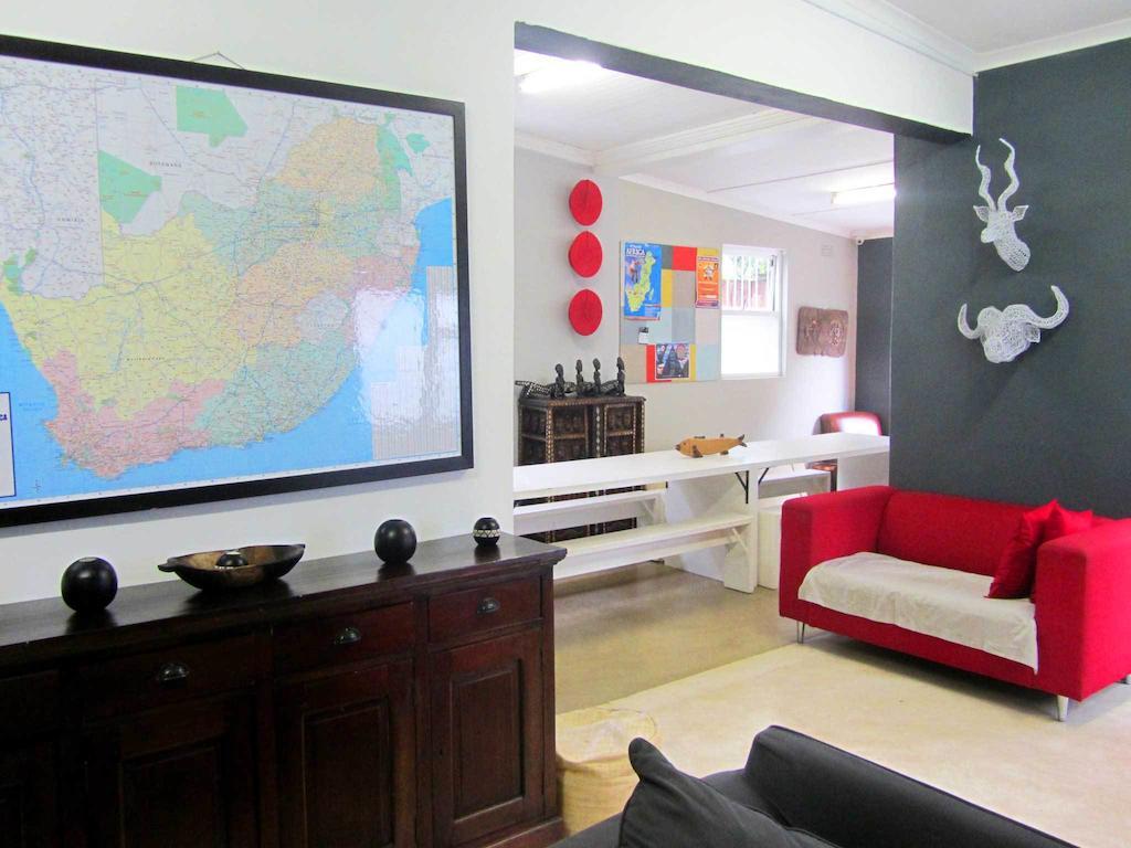 ออบเซอวาทอรี แบ๊คแพคเกอร์ Hostel เคปทาวน์ ภายนอก รูปภาพ