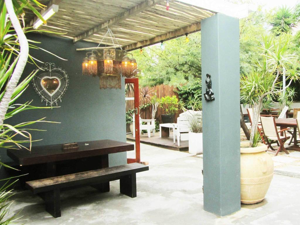 ออบเซอวาทอรี แบ๊คแพคเกอร์ Hostel เคปทาวน์ ภายนอก รูปภาพ