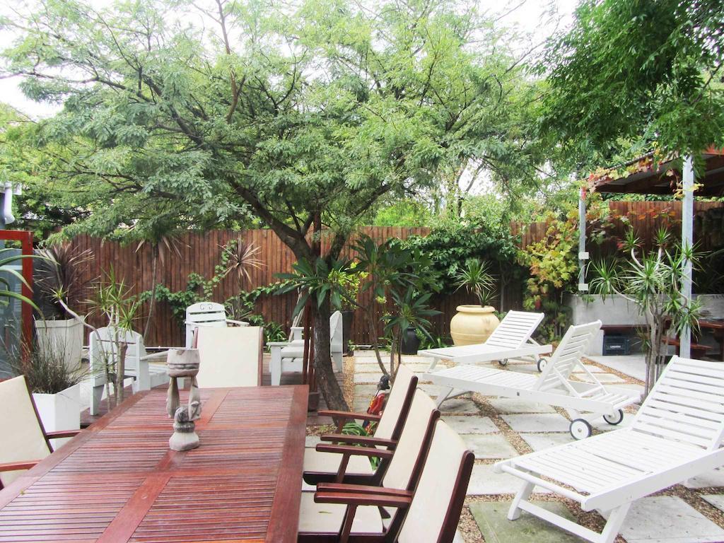 ออบเซอวาทอรี แบ๊คแพคเกอร์ Hostel เคปทาวน์ ภายนอก รูปภาพ