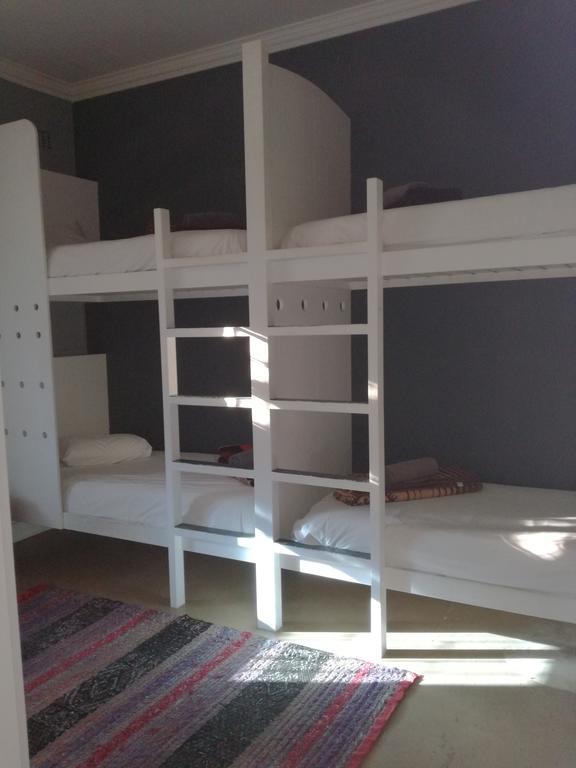 ออบเซอวาทอรี แบ๊คแพคเกอร์ Hostel เคปทาวน์ ภายนอก รูปภาพ
